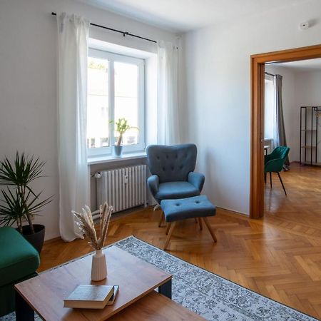 Bessa Homes 6 Personen 2 Schlafzimmer, 3 King Size, Betten, Balkon, Kueche Haag in Oberbayern Exterior foto